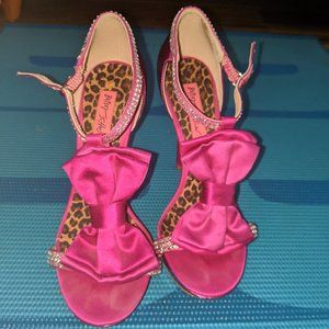 Betsey Johnson Pink Bow Rhinestone Heels W Size 6